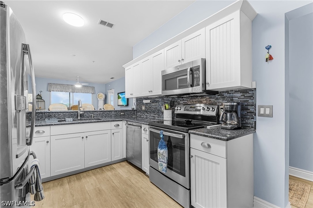 2750 Cypress Trace Circle - Photo 3