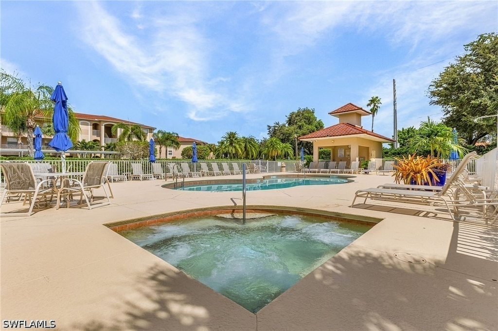 2750 Cypress Trace Circle - Photo 19