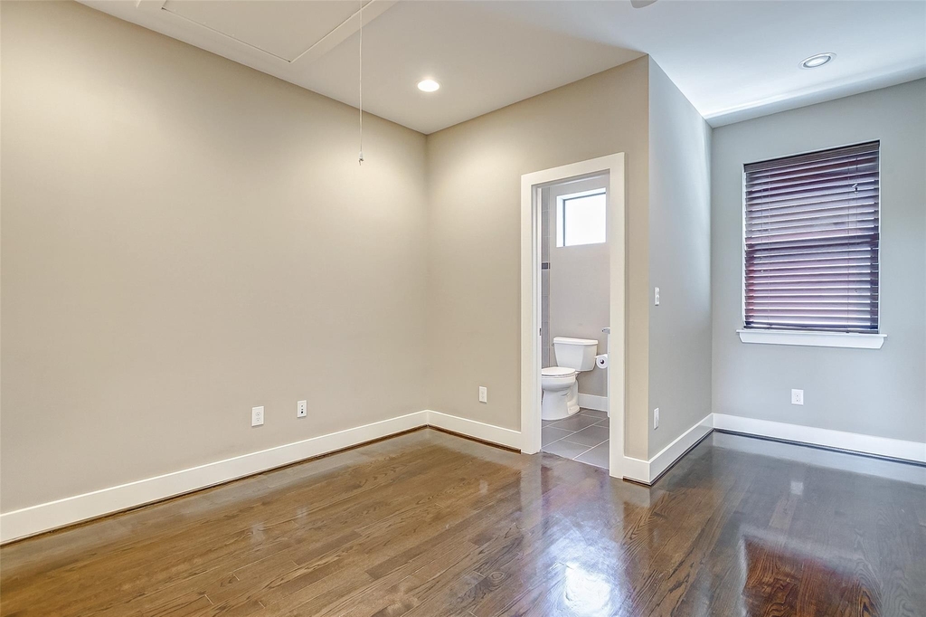 2217 St Emanuel Street - Photo 8