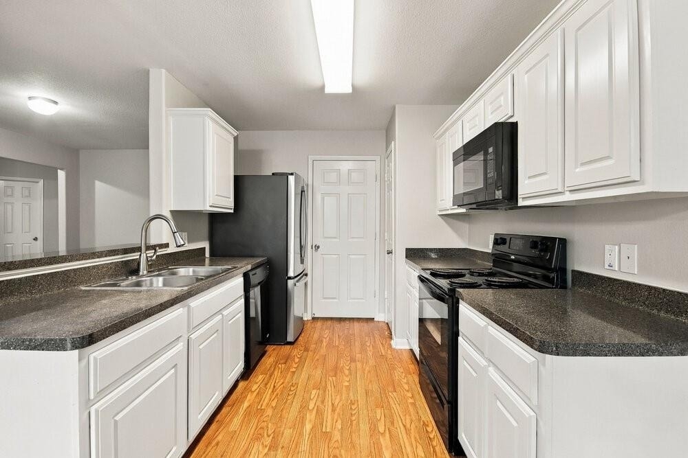 4326 Pecos River Drive - Photo 4
