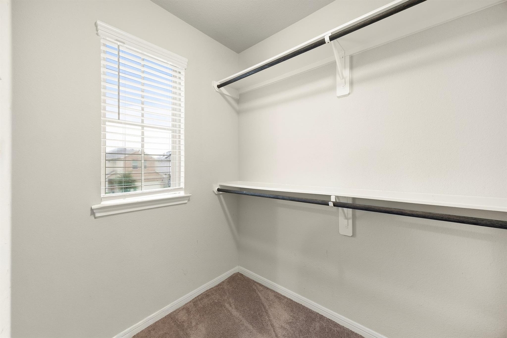 6516 Macroom Meadows Lane - Photo 26