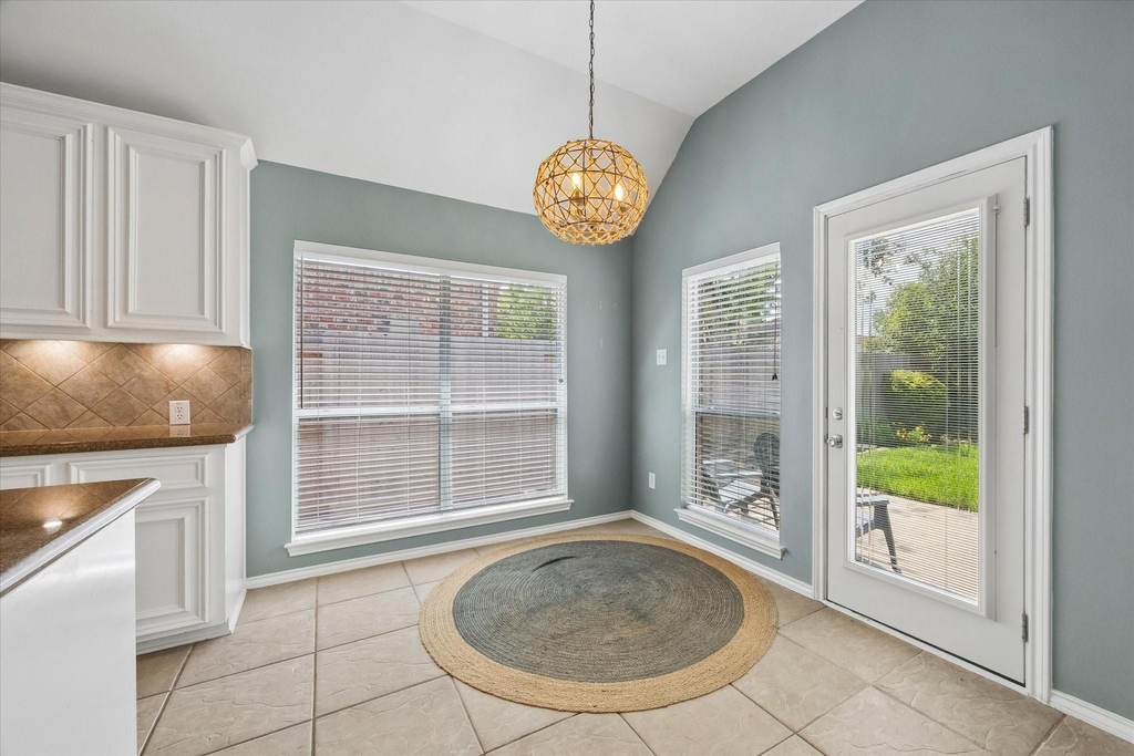 3118 Valley Court - Photo 29