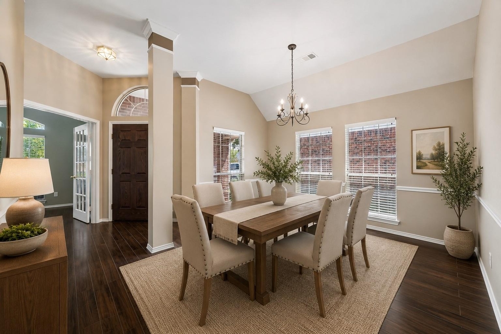 3118 Valley Court - Photo 3