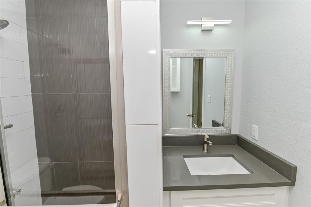 5215 Cosby Street - Photo 8