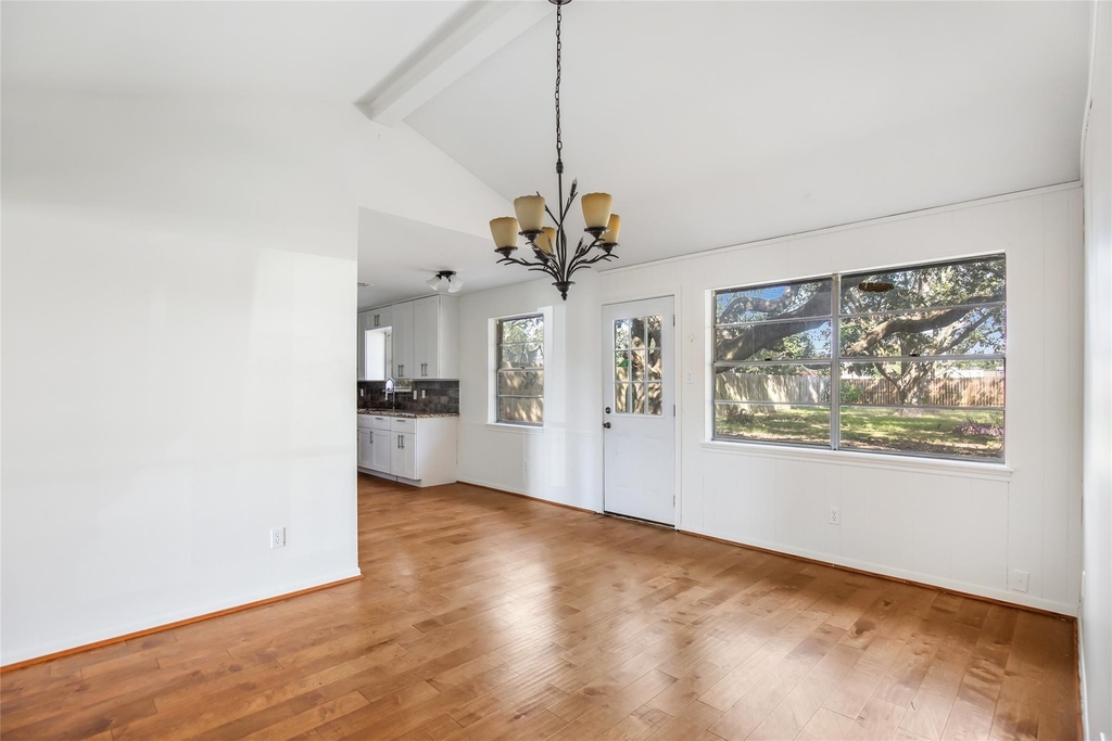 603 Sharon Drive - Photo 6