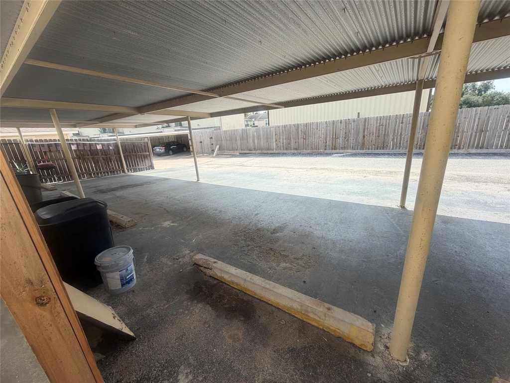18210 Heritage Lane - Photo 19