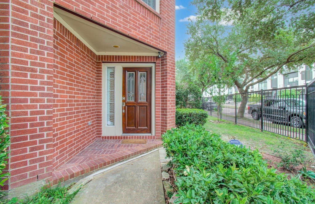 3027 Terrace Hills Lane - Photo 3