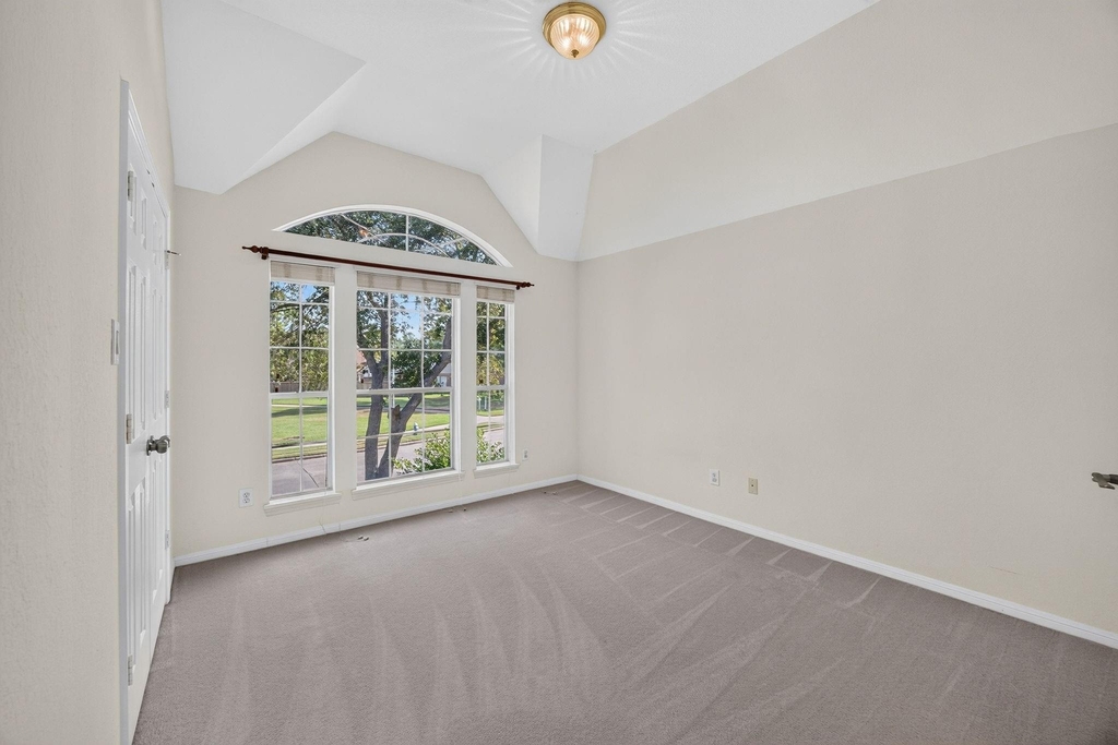 5326 Hanneck Valley Lane - Photo 29
