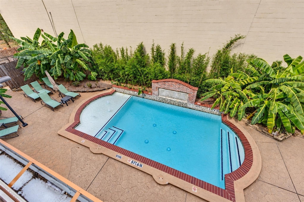 2323 Polk Street - Photo 21