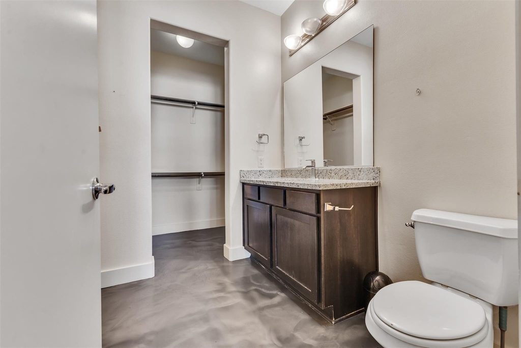 2323 Polk Street - Photo 15