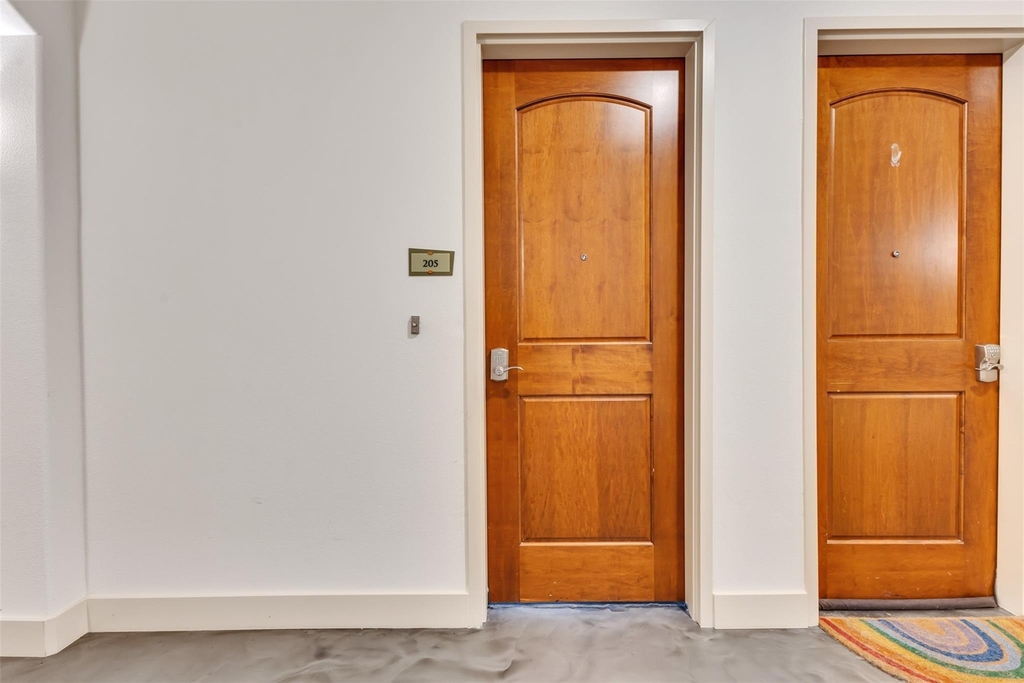 2323 Polk Street - Photo 22