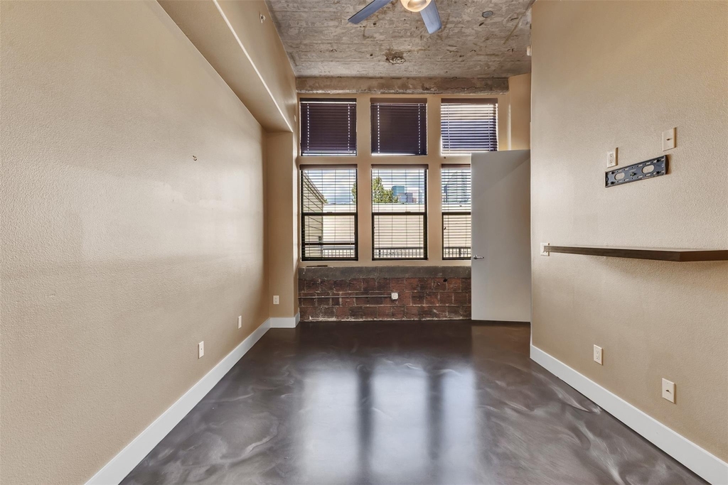 2323 Polk Street - Photo 14