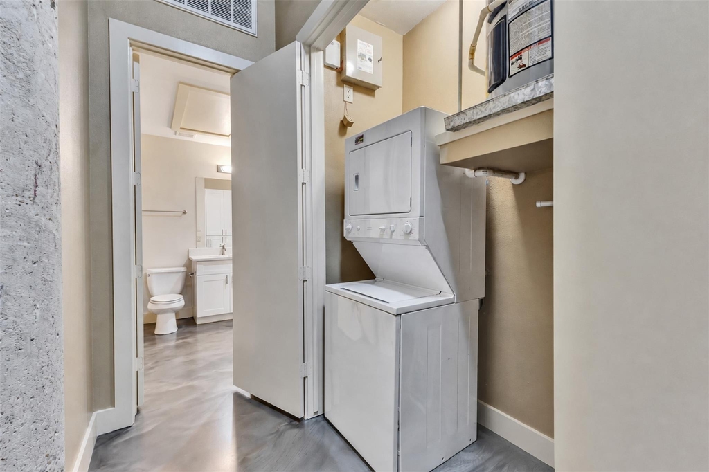 2323 Polk Street - Photo 7