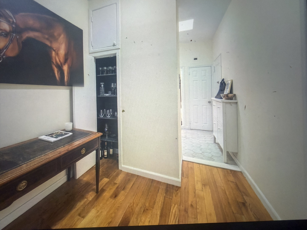 East 78th Street - Photo 7