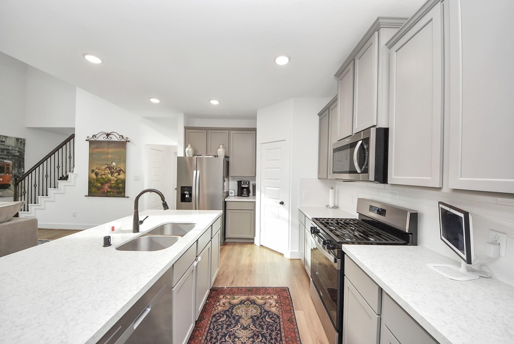 21314 Barcelona Heights Trail - Photo 7
