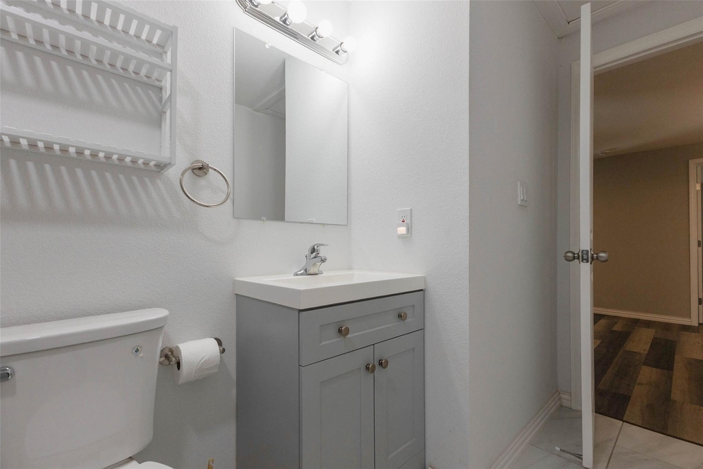 908 Jewett Street - Photo 16