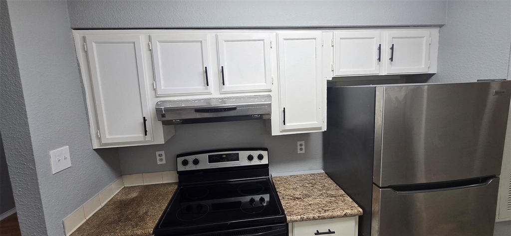 9797 Leawood Blvd - Photo 5