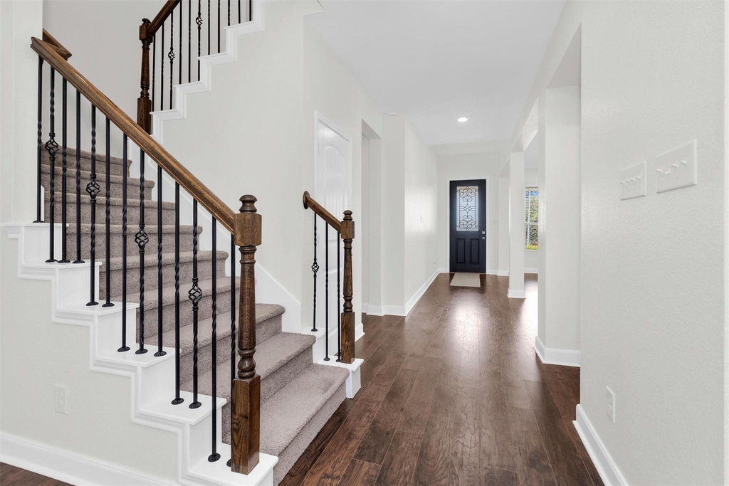 8714 Ute Creek Lane - Photo 7