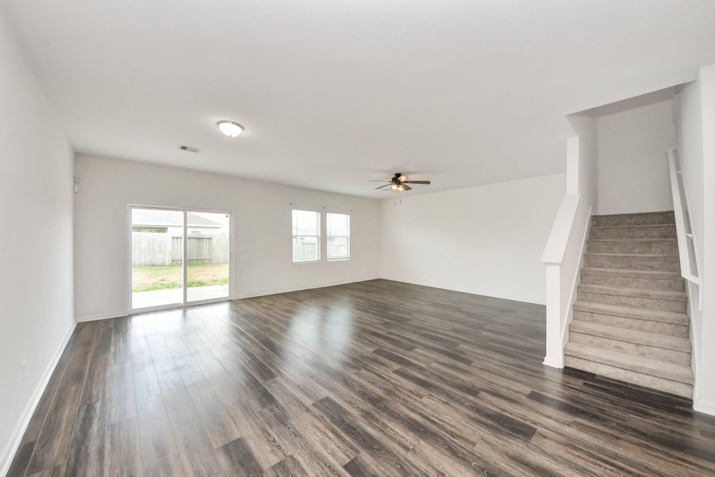 2056 Spindletree Lane - Photo 11