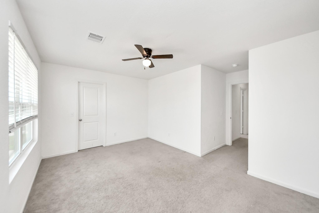 2056 Spindletree Lane - Photo 26