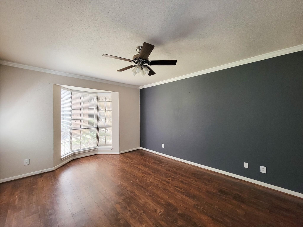 2255 Braeswood Park - Photo 7
