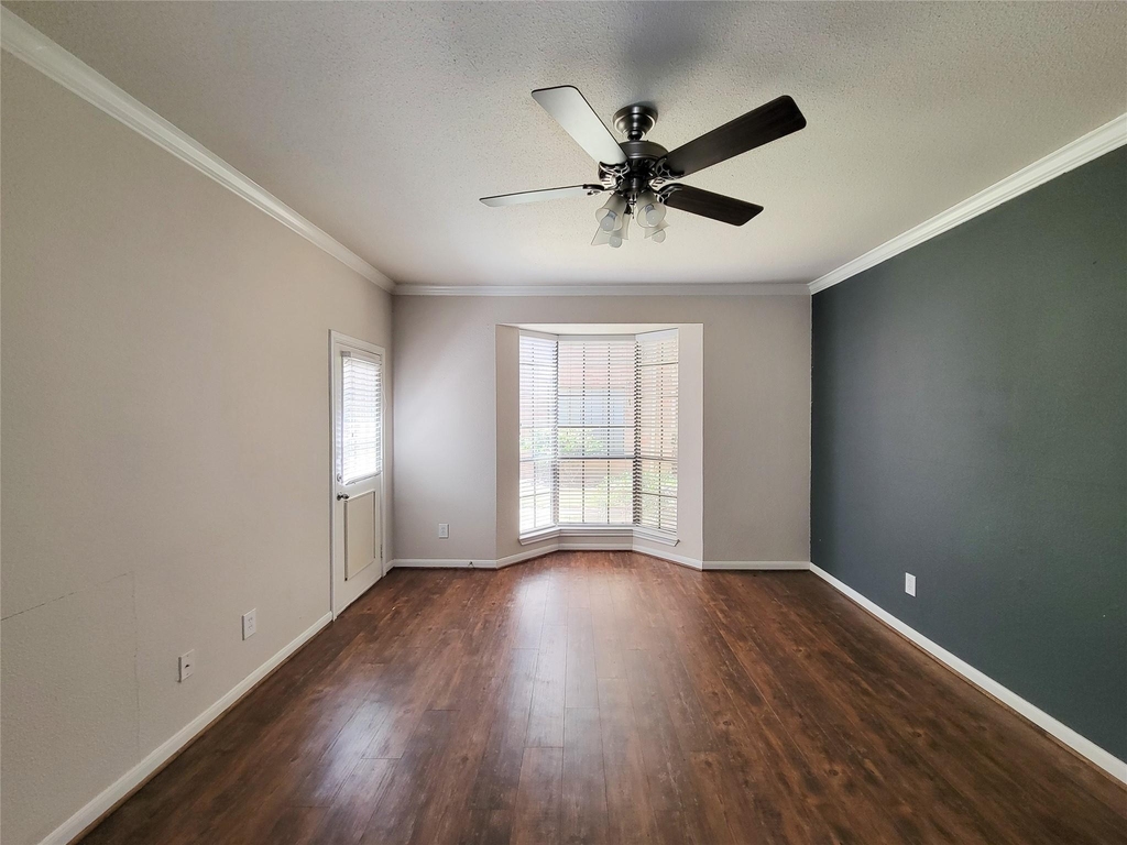 2255 Braeswood Park - Photo 6