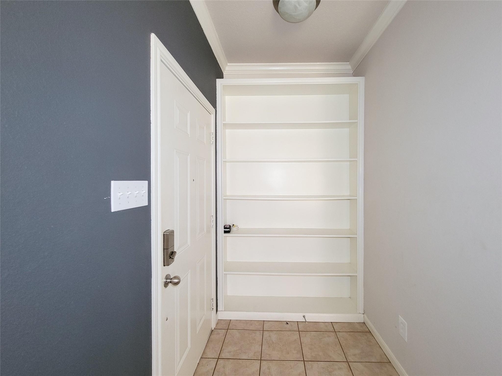 2255 Braeswood Park - Photo 4
