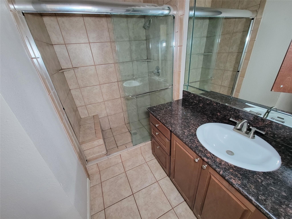 2255 Braeswood Park - Photo 28