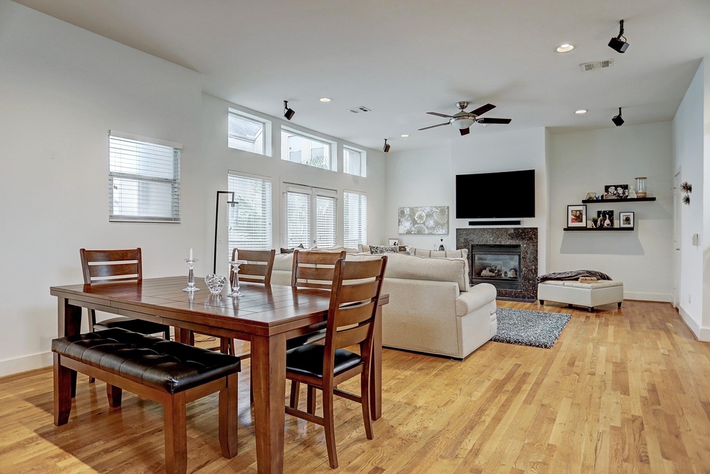 5334 Darling Street - Photo 12