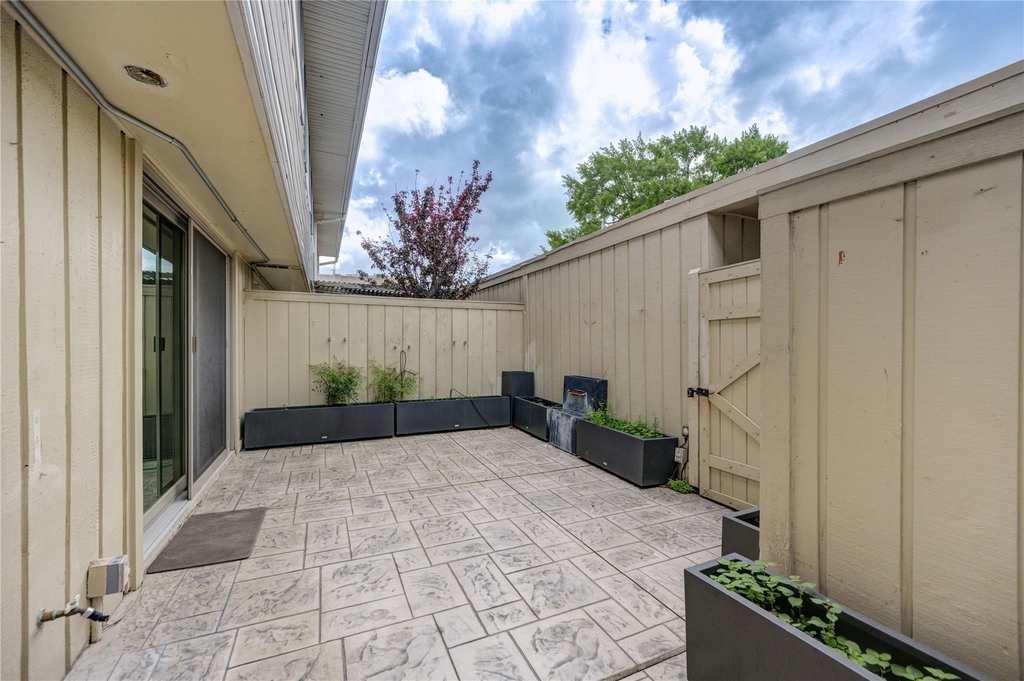 6337 Briar Rose Drive - Photo 39