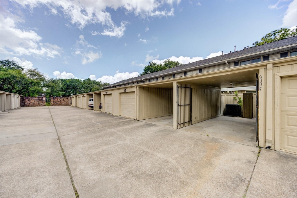 6337 Briar Rose Drive - Photo 42
