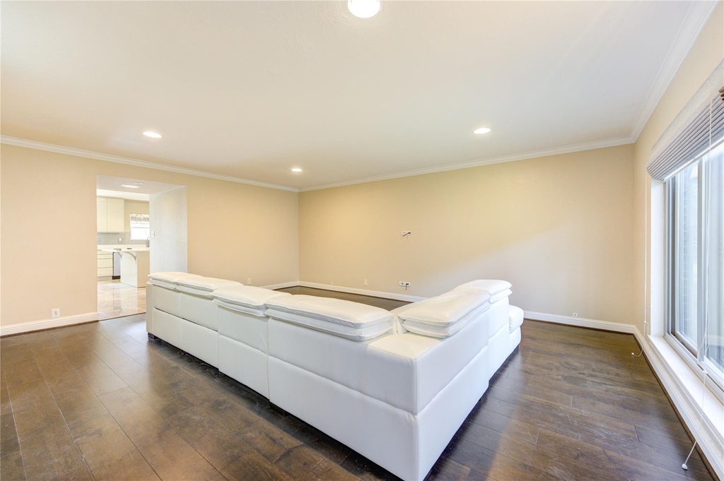 6337 Briar Rose Drive - Photo 4