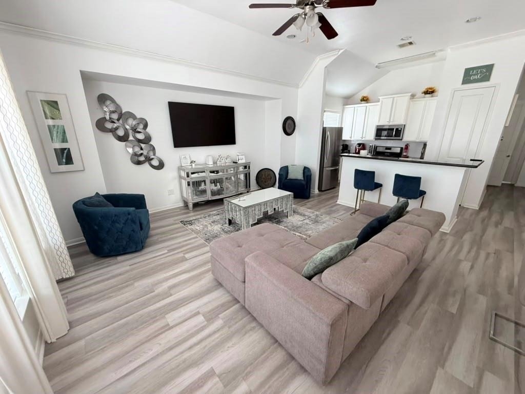 2932 Baer Street - Photo 4