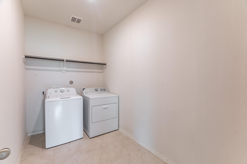 138 Meadow Grove Drive - Photo 24
