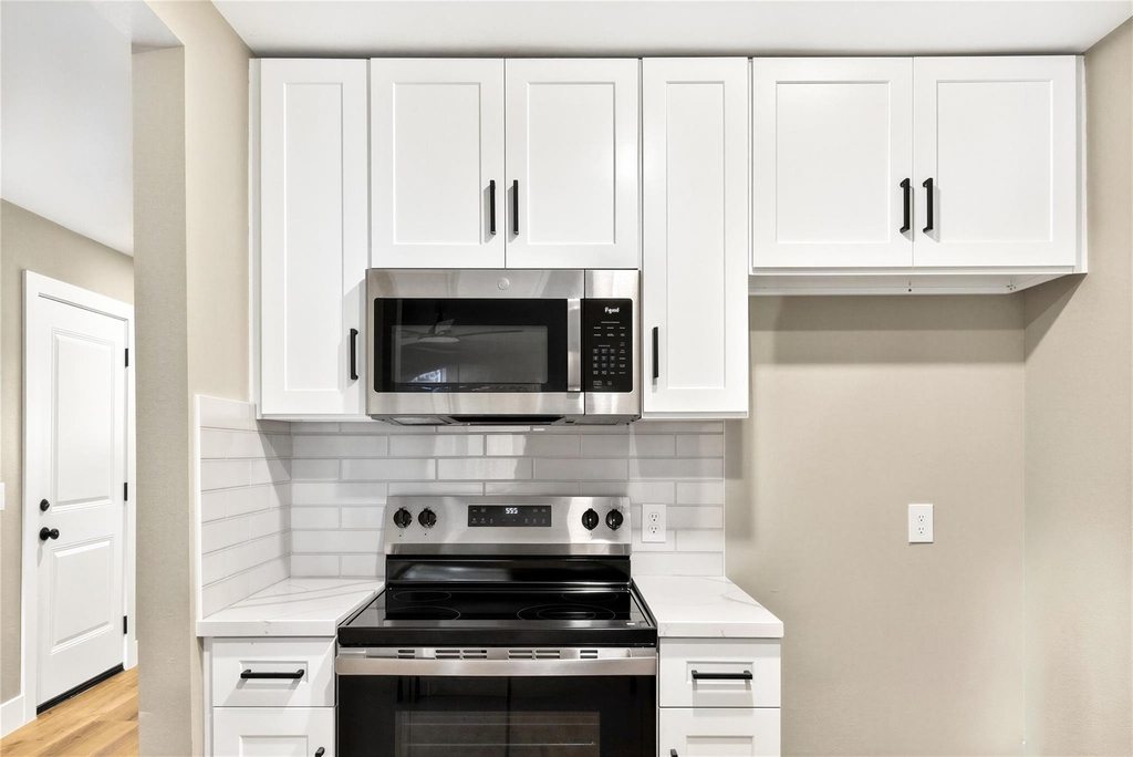 6103 Anderson Street - Photo 8