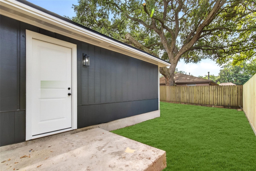 6103 Anderson Street - Photo 28