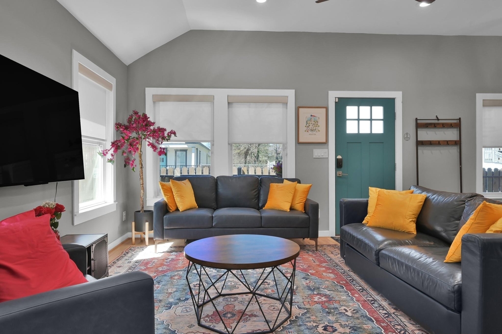 1614 Hickory Street - Photo 8