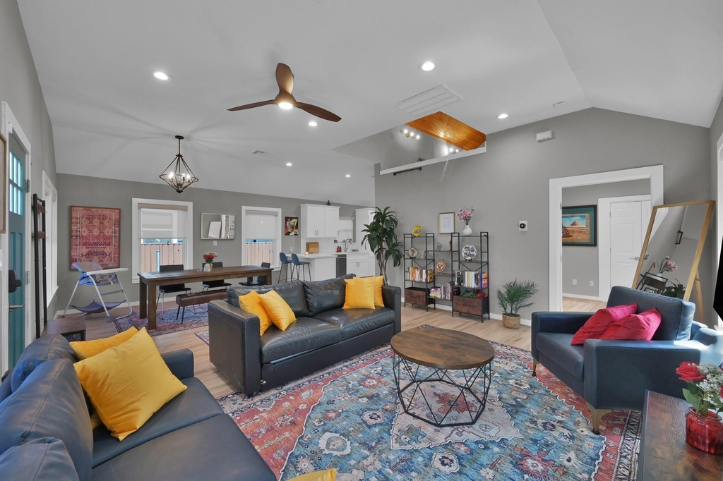 1614 Hickory Street - Photo 9