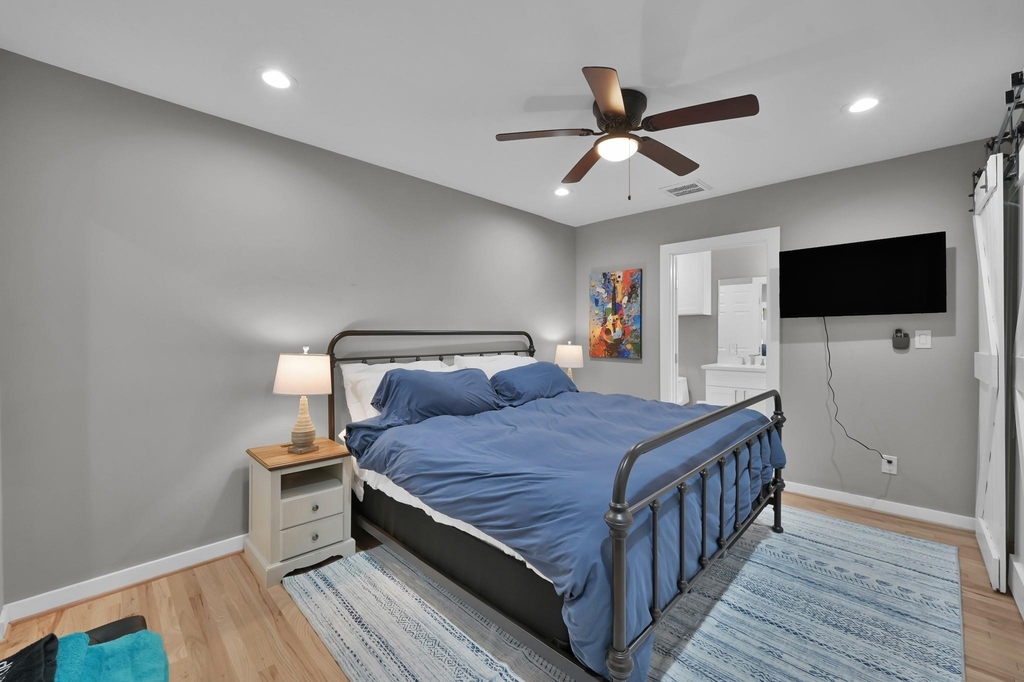 1614 Hickory Street - Photo 18