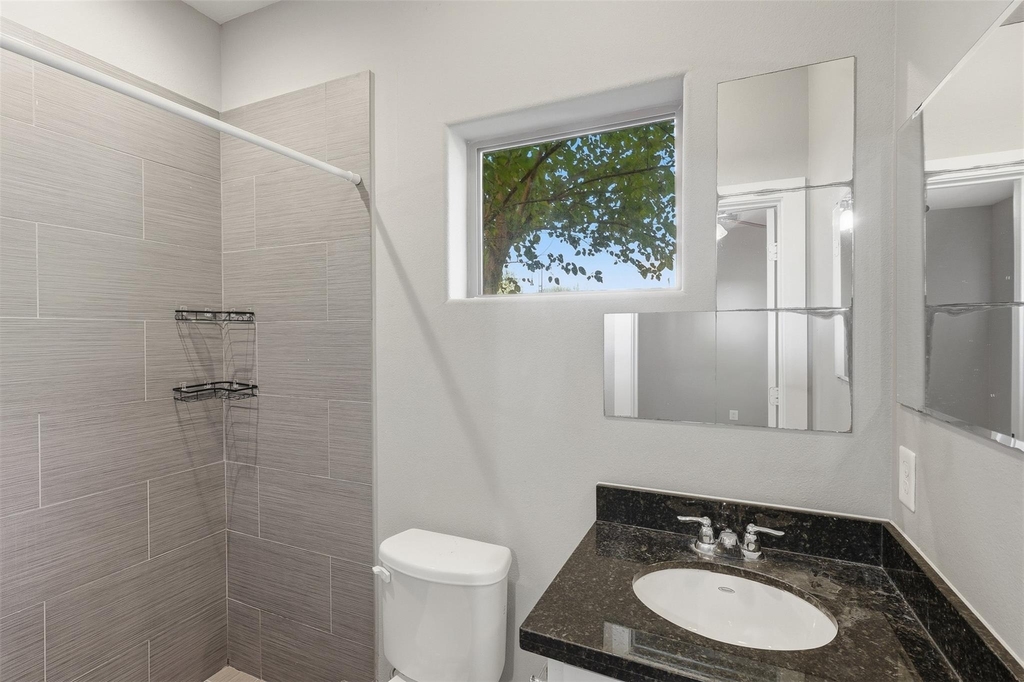 2903 Blodgett Street - Photo 4
