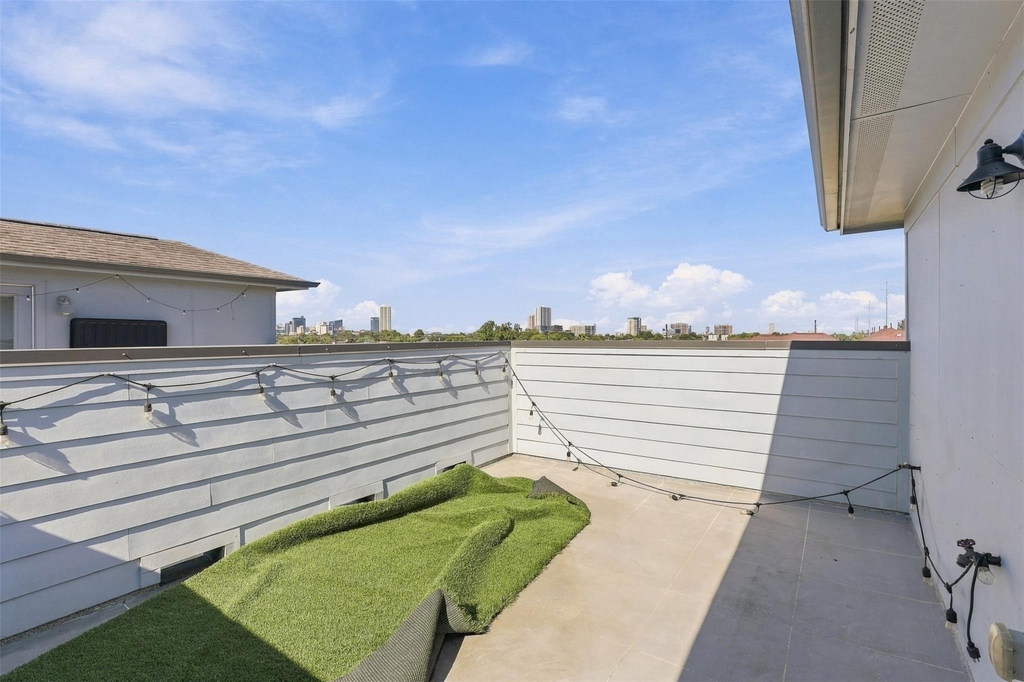 2903 Blodgett Street - Photo 19