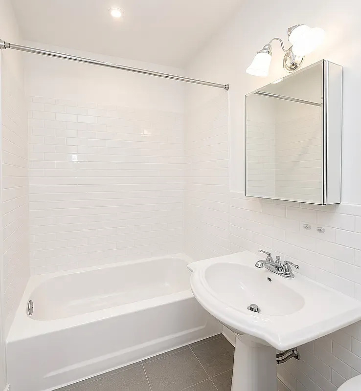 332 East 71st Street - Photo 4