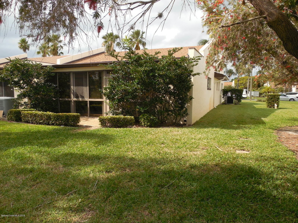 537 Summerset Court - Photo 23
