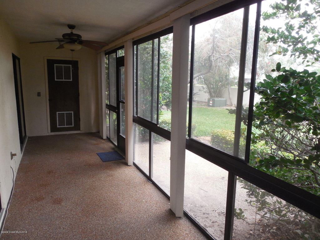 537 Summerset Court - Photo 19