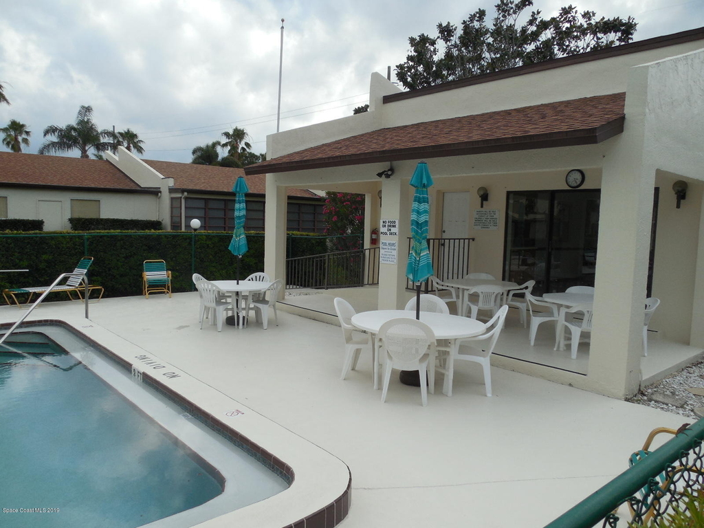 537 Summerset Court - Photo 25