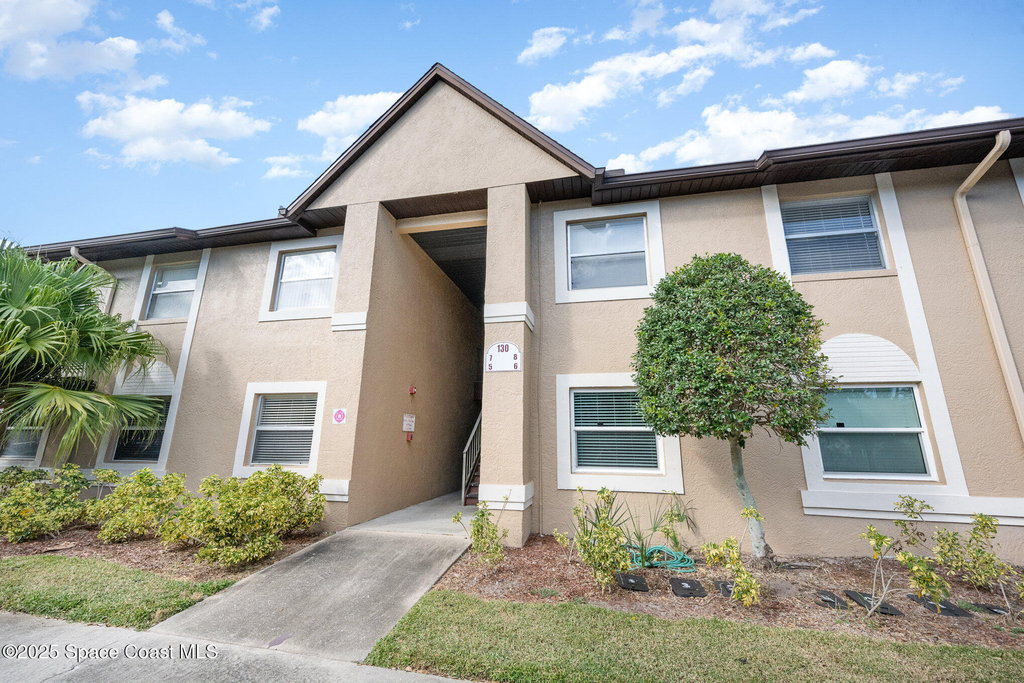 130 Summer Place - Photo 1