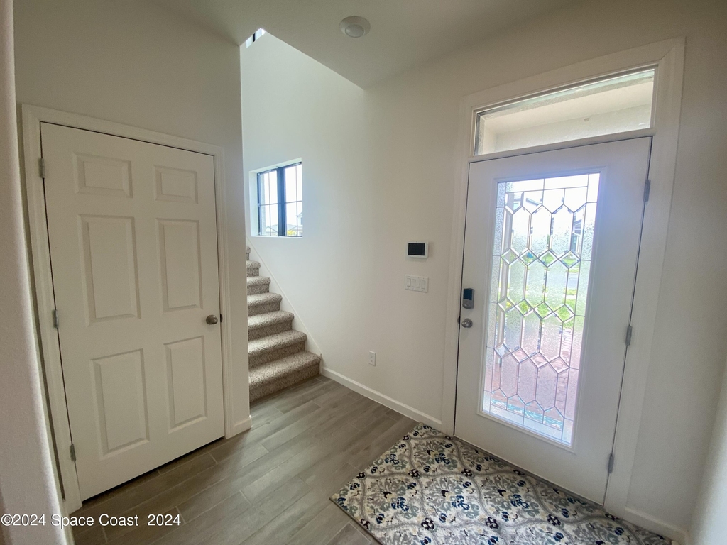 309 Wiregrass Avenue W - Photo 13