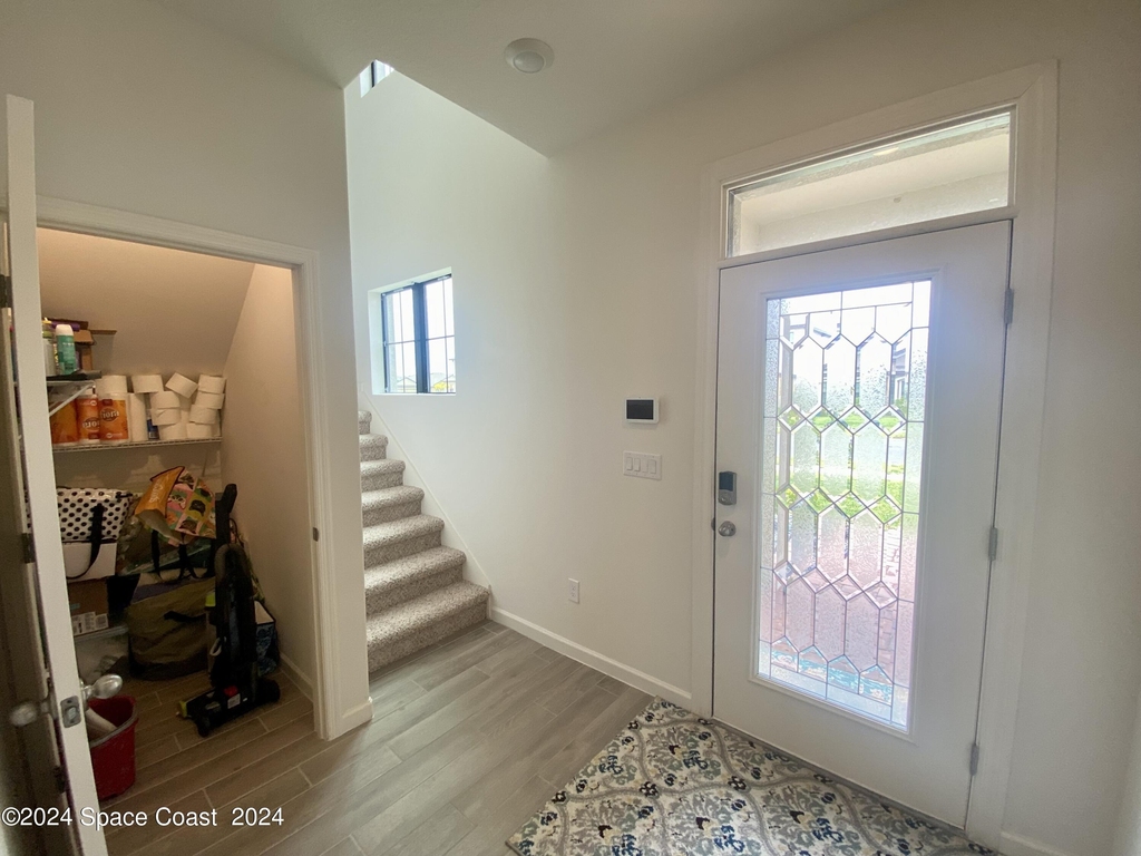 309 Wiregrass Avenue W - Photo 14