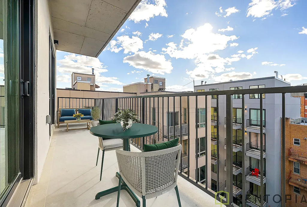 272 1st Street #5B - Photo 4
