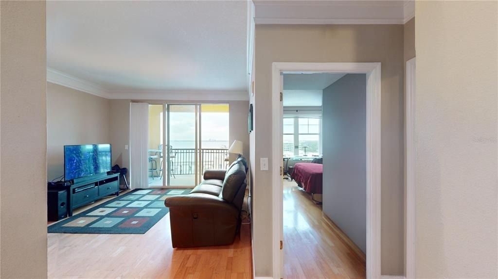 345 Bayshore Boulevard - Photo 1